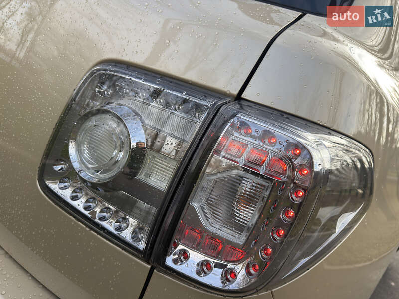 Внедорожник / Кроссовер Nissan Patrol 2011 в Киеве