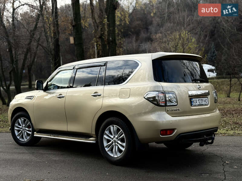 Внедорожник / Кроссовер Nissan Patrol 2011 в Киеве