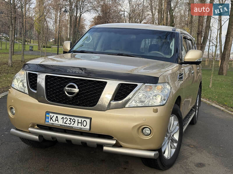 Внедорожник / Кроссовер Nissan Patrol 2011 в Киеве