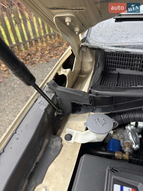 Внедорожник / Кроссовер Nissan Patrol 2011 в Киеве