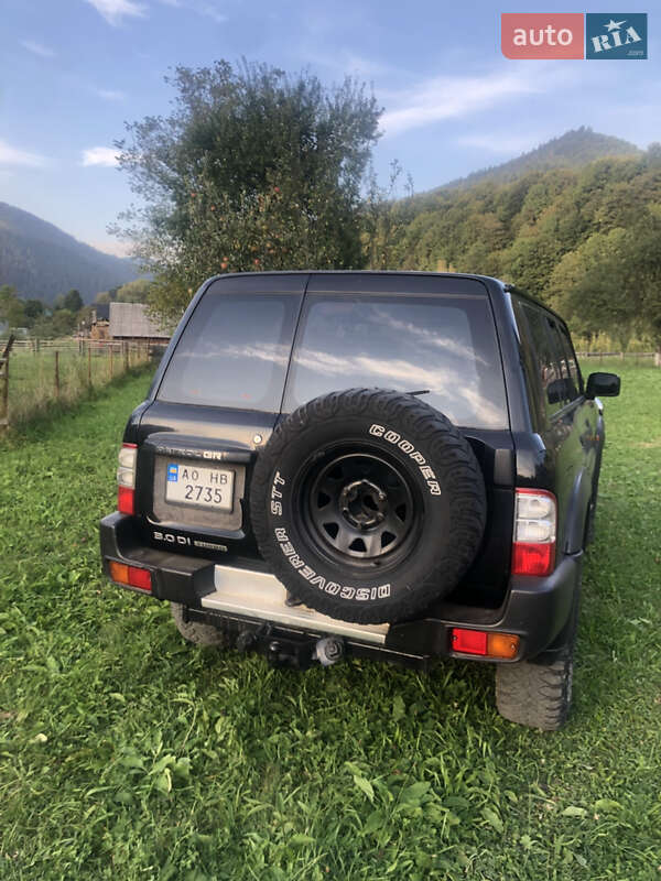 Внедорожник / Кроссовер Nissan Patrol 2003 в Тячеве