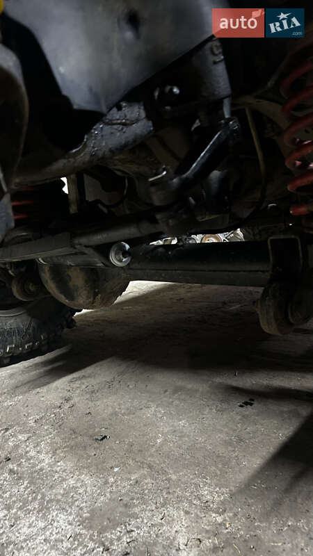 Внедорожник / Кроссовер Nissan Patrol 1992 в Косове фото 9 Внедорожник / Кроссовер Nissan Patrol 1992 в Косове