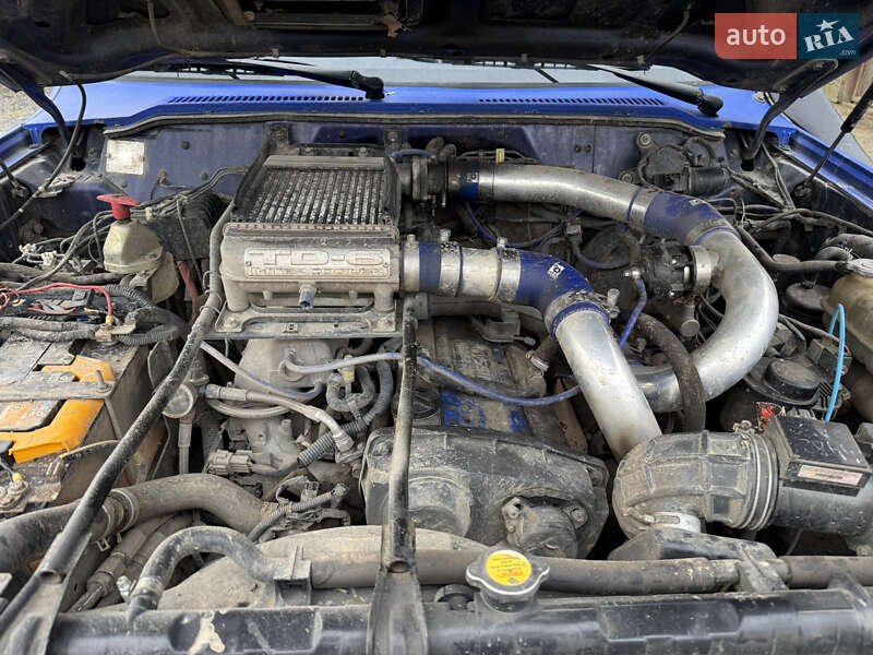 Позашляховик / Кросовер Nissan Patrol 1998 в Хмельницькому