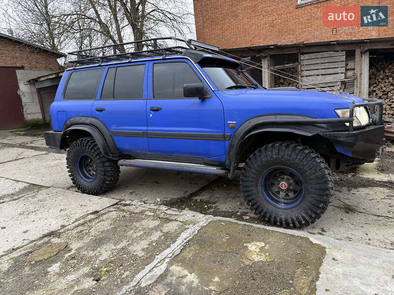 Позашляховик / Кросовер Nissan Patrol 1998 в Хмельницькому