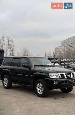 Позашляховик / Кросовер Nissan Patrol 2006 в Києві