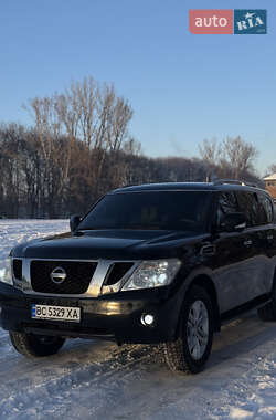 Позашляховик / Кросовер Nissan Patrol 2010 в Стрию