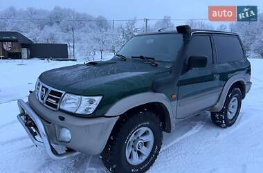 Внедорожник / Кроссовер Nissan Patrol 2003 в Коломые
