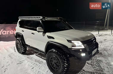 Внедорожник / Кроссовер Nissan Patrol 2011 в Яремче