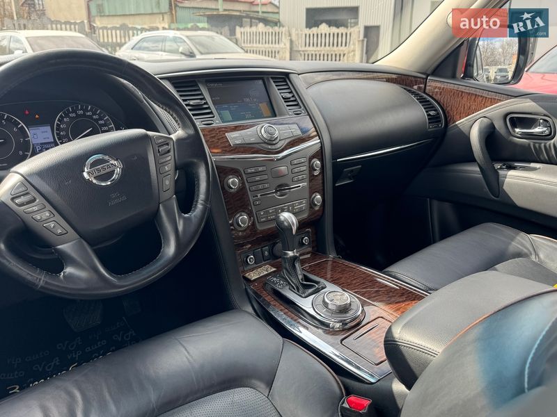 Внедорожник / Кроссовер Nissan Patrol 2011 в Тернополе