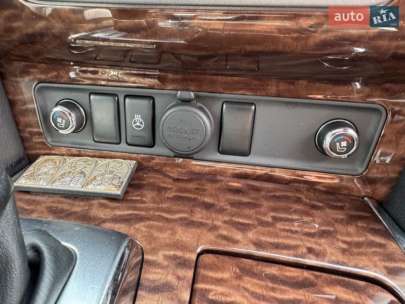 Внедорожник / Кроссовер Nissan Patrol 2011 в Тернополе