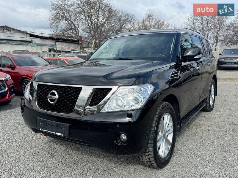 Внедорожник / Кроссовер Nissan Patrol 2011 в Тернополе