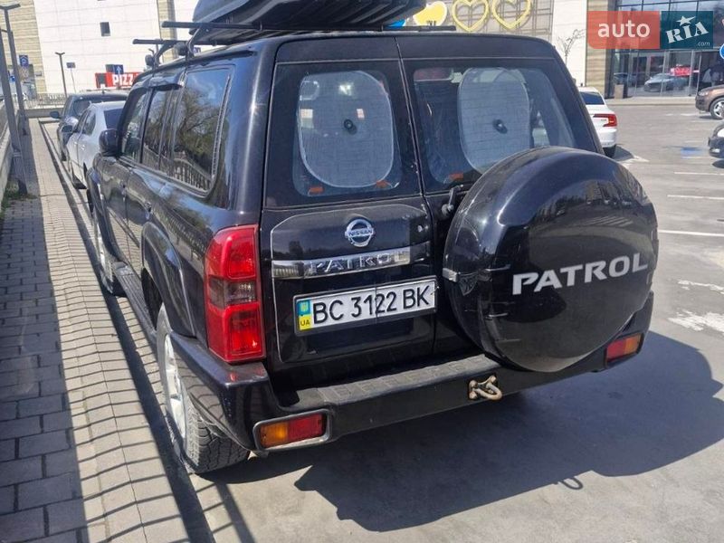 Внедорожник / Кроссовер Nissan Patrol 2008 в Львове