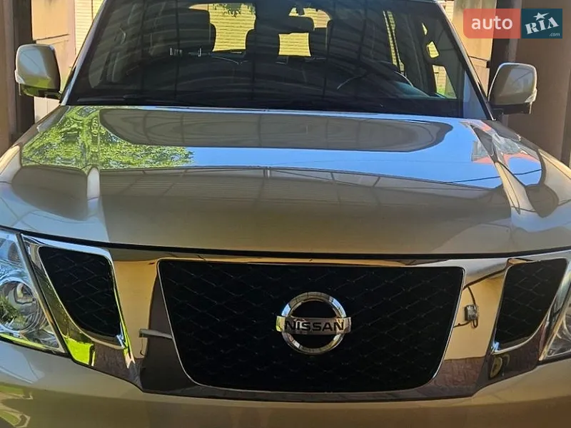 Nissan Patrol 2011