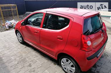 Хетчбек Nissan Pixo 2012 в 