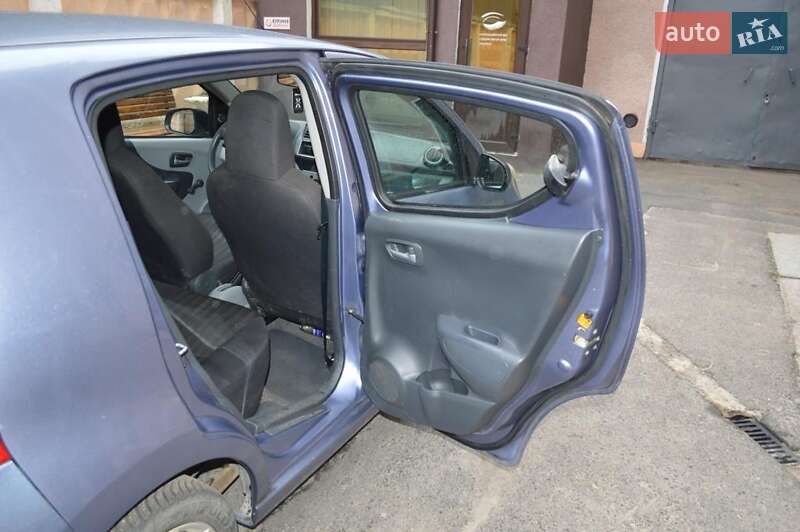 Хетчбек Nissan Pixo 2010 в Звягелі фото 11 Хетчбек Nissan Pixo 2010 в Звягелі