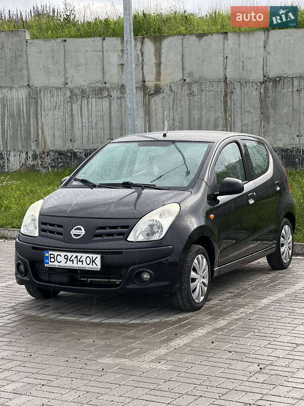 Хетчбек Nissan Pixo 2010 в Винниках