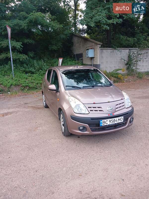 Хэтчбек Nissan Pixo 2009 в Львове