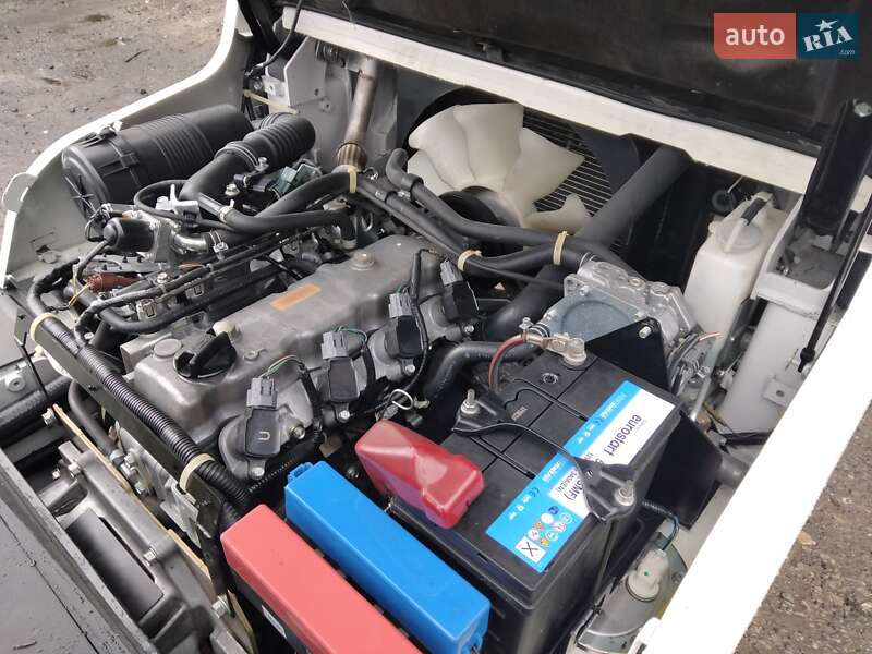 Вилочний навантажувач Nissan PJ02A 2011 в Львові