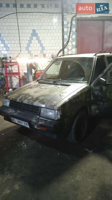 Мінівен Nissan Prairie 1985 в Броварах фото 3 Мінівен Nissan Prairie 1985 в Броварах