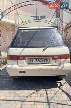 Минивэн Nissan Prairie 1990 в 