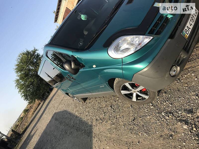Nissan Primastar пасс.