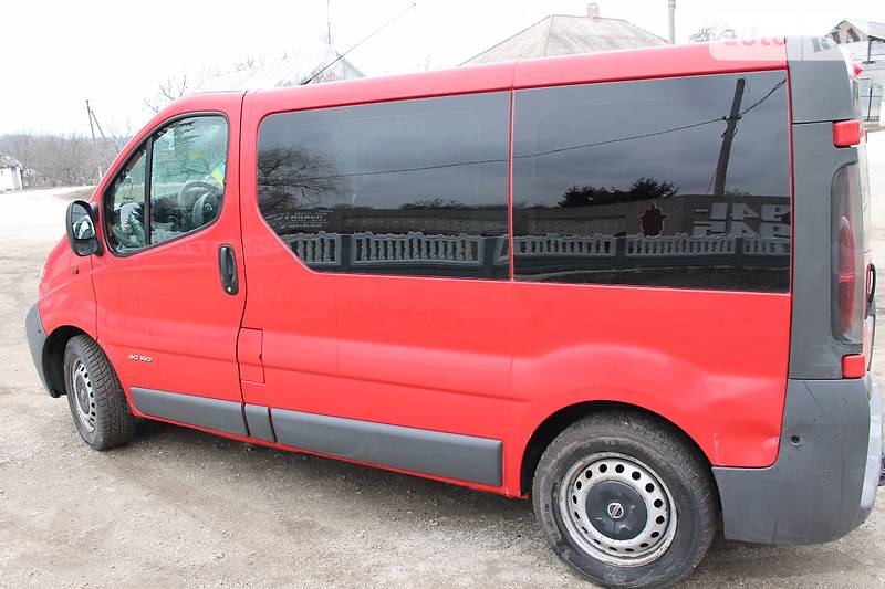 Мінівен Nissan Primastar 2004 в Чернівцях