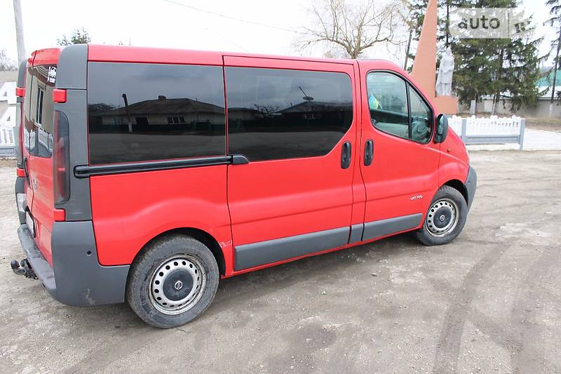 Мінівен Nissan Primastar 2004 в Чернівцях