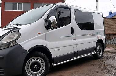 Вантажопасажирський фургон Nissan Primastar 2003 в 