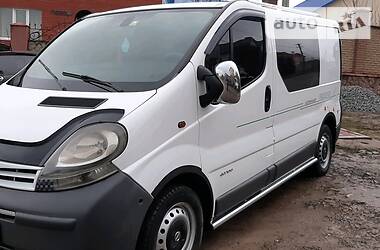 Вантажопасажирський фургон Nissan Primastar 2003 в 