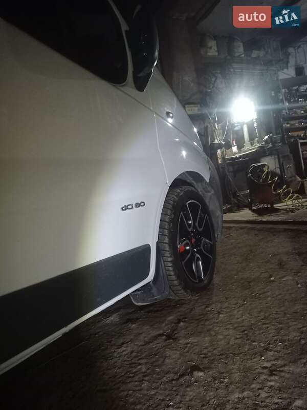 Мінівен Nissan Primastar 2004 в Дунаївцях