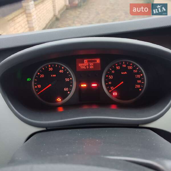 Седан Nissan Primastar 2013 в Ивано-Франковске фото 16 Седан Nissan Primastar 2013 в Ивано-Франковске