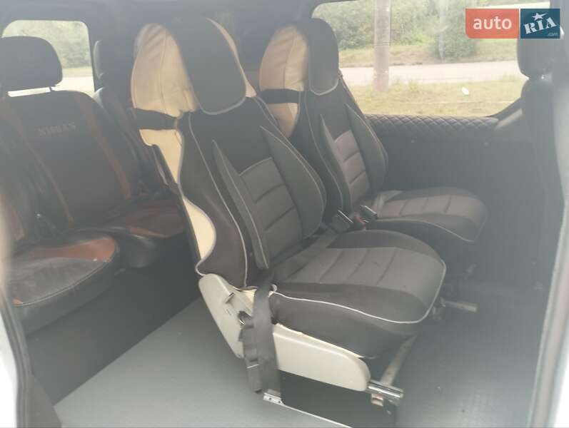 Мінівен Nissan Primastar 2008 в Луцьку