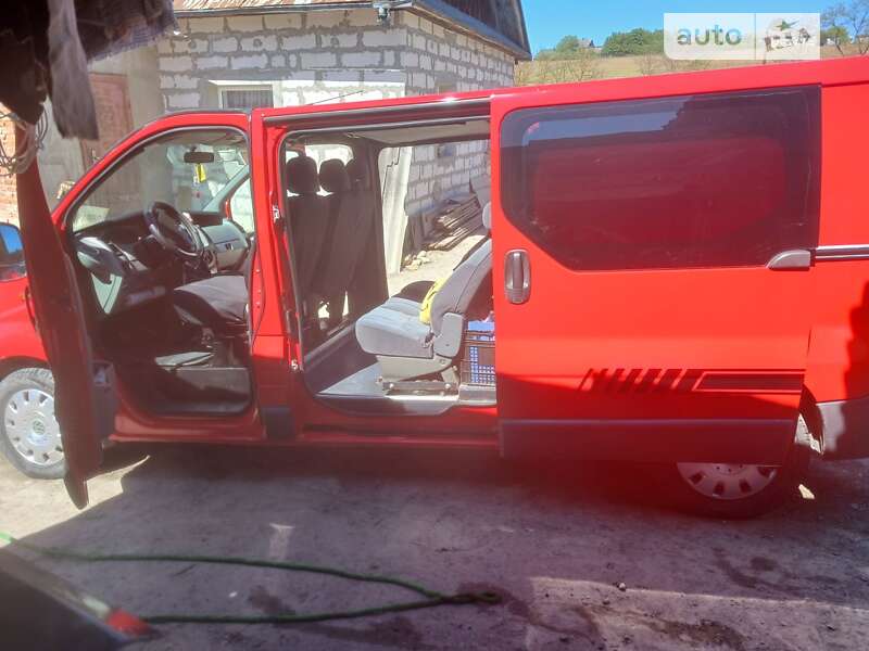 Мінівен Nissan Primastar 2005 в Борщеві