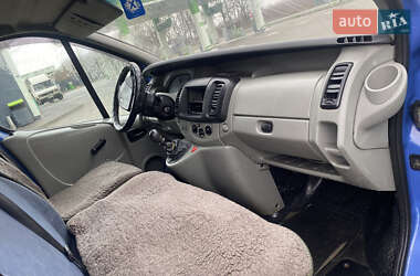 Грузовой фургон Nissan Primastar 2004 в 