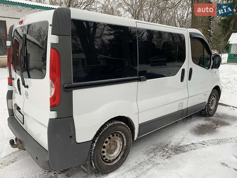 Минивэн Nissan Primastar 2007 в Липовой Долине