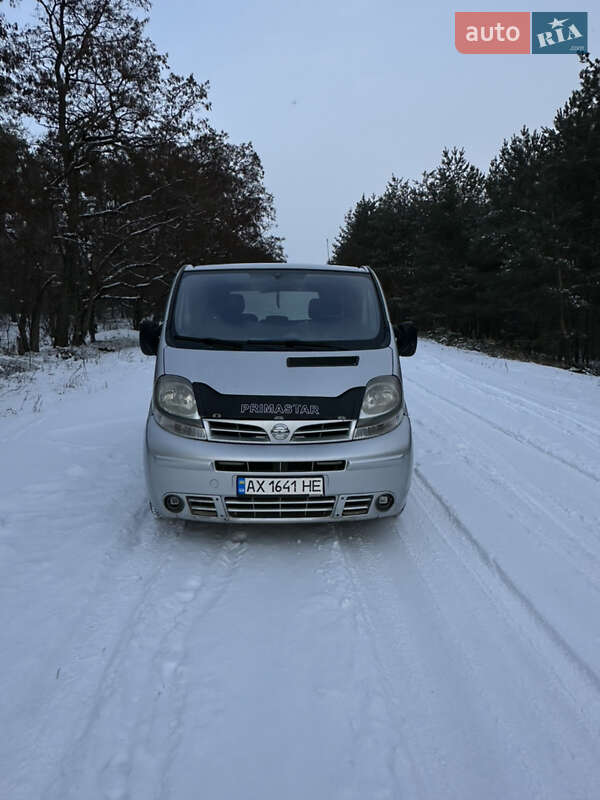 Мінівен Nissan Primastar 2006 в 