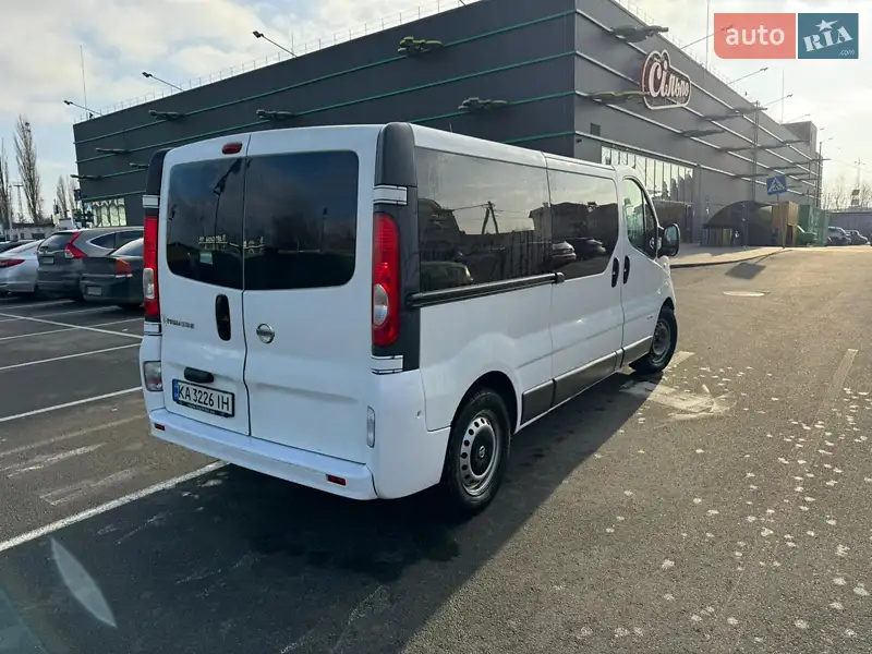 Минивэн Nissan Primastar 2013 в 