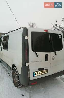 Грузовой фургон Nissan Primastar 2005 в 