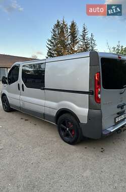 Грузовой фургон Nissan Primastar 2006 в 