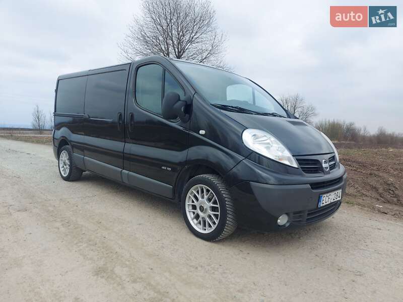 Вантажний фургон Nissan Primastar 2013 в 
