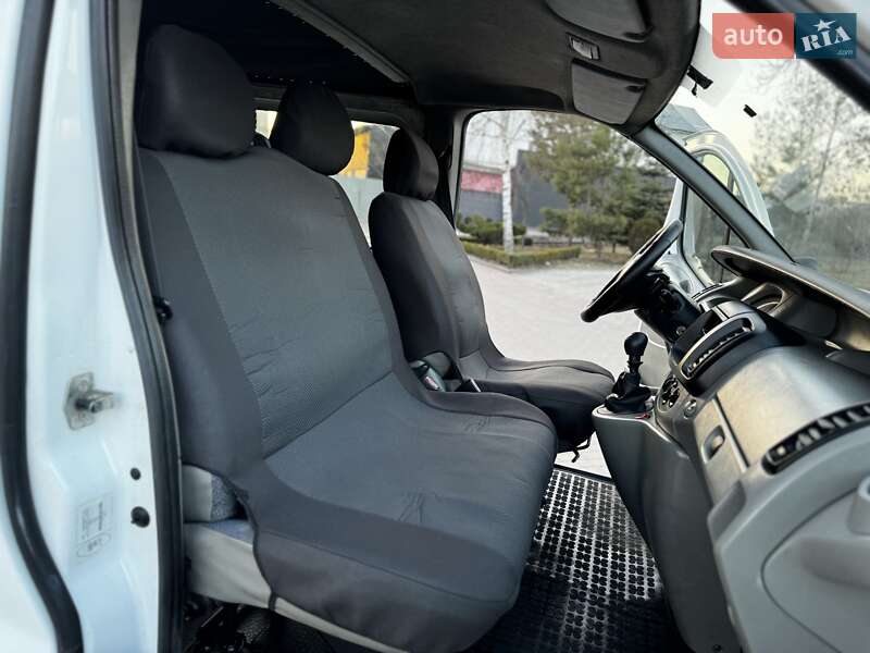 Минивэн Nissan Primastar 2006 в Львове