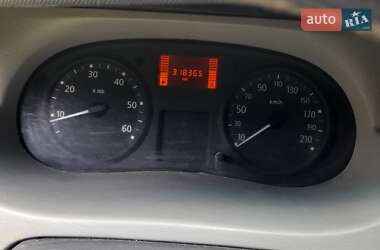 Минивэн Nissan Primastar 2007 в 