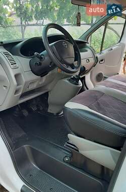 Минивэн Nissan Primastar 2010 в 
