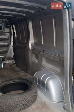 Вантажний фургон Nissan Primastar 2004 в 