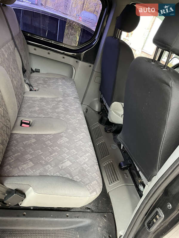 Мінівен Nissan Primastar 2006 в Краматорську