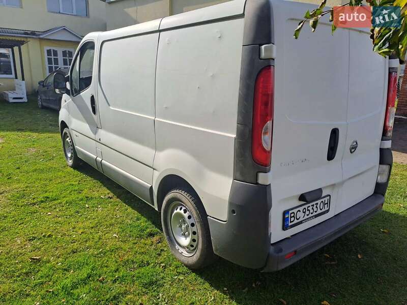 Вантажний фургон Nissan Primastar 2010 в Львові