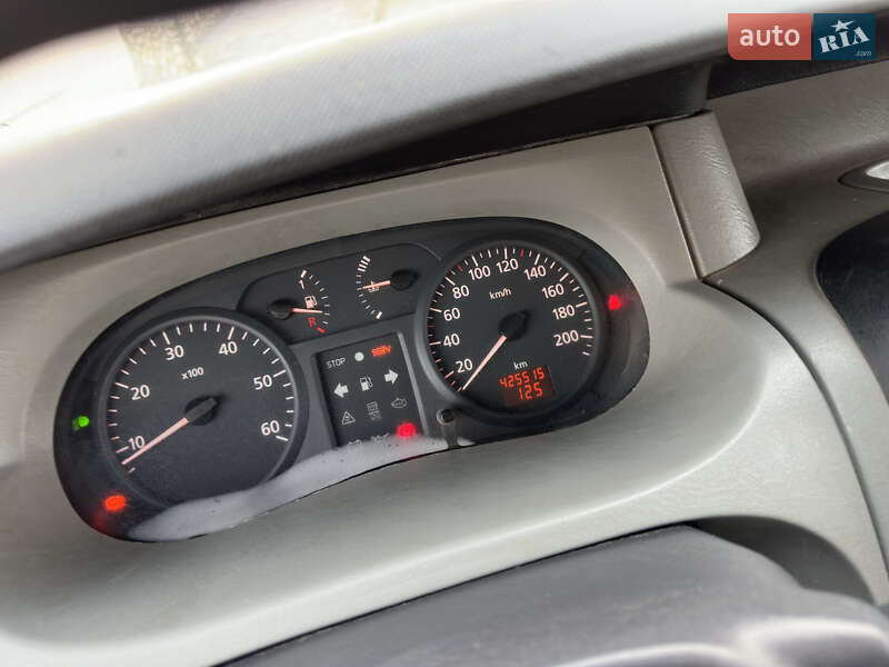 Минивэн Nissan Primastar 2004 в Тернополе