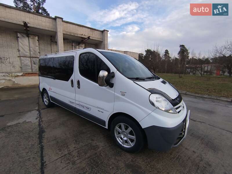 Минивэн Nissan Primastar 2008 в Нетешине