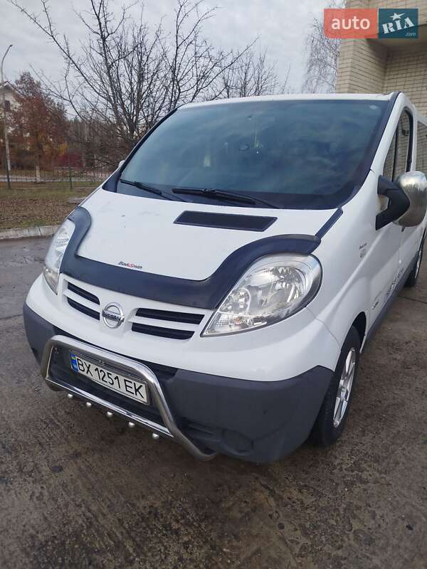 Минивэн Nissan Primastar 2008 в Нетешине