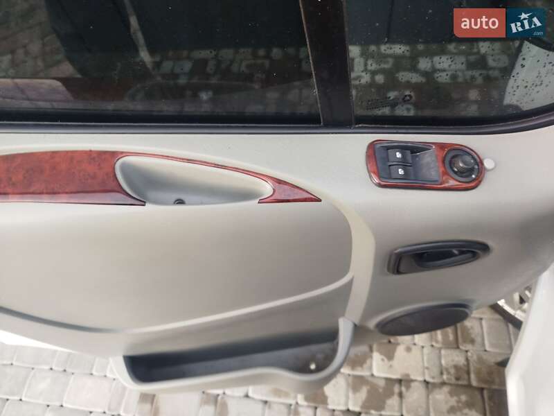 Минивэн Nissan Primastar 2008 в Нетешине